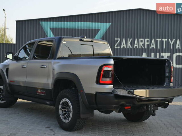 Серый Ram 1500, объемом двигателя 6.17 л и пробегом 26 тыс. км за 125000 $, фото 57 на Automoto.ua