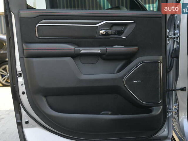 Серый Ram 1500, объемом двигателя 6.17 л и пробегом 26 тыс. км за 125000 $, фото 36 на Automoto.ua