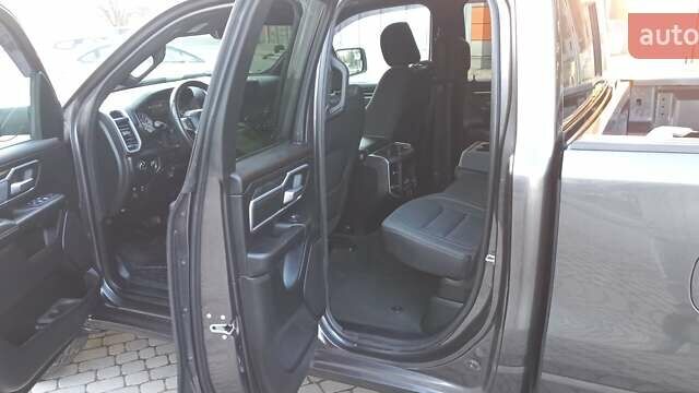 Серый Ram 1500, объемом двигателя 3.6 л и пробегом 66 тыс. км за 32000 $, фото 14 на Automoto.ua