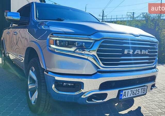 Ram 1500 2021 в Белой Церкве на Automoto.ua Серый Ram 1500, объемом двигателя 2.99 л и пробегом 99 тыс. км за 54990 $, фото 12 на Automoto.ua