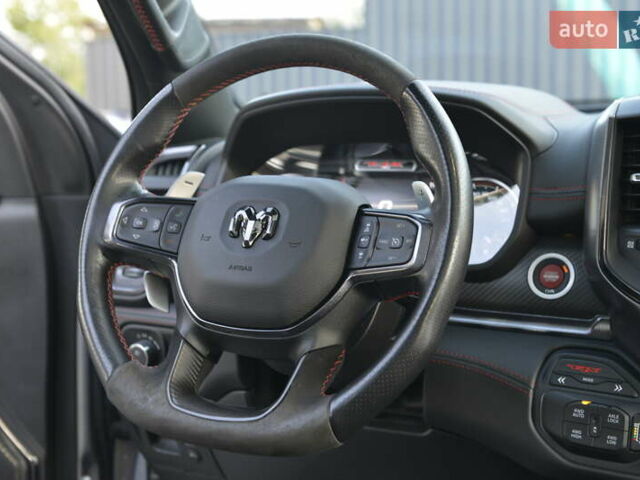 Серый Ram 1500, объемом двигателя 6.17 л и пробегом 26 тыс. км за 125000 $, фото 24 на Automoto.ua