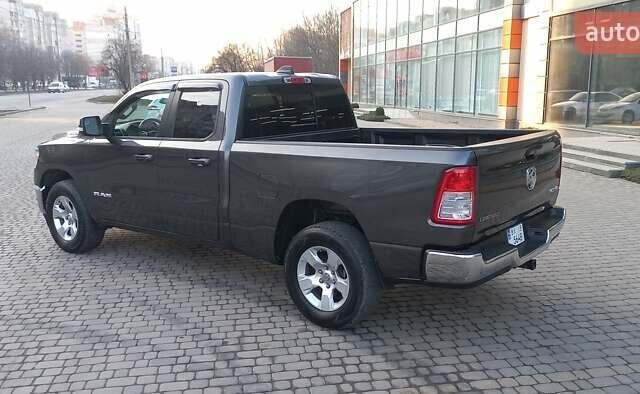 Серый Ram 1500, объемом двигателя 3.6 л и пробегом 66 тыс. км за 32000 $, фото 3 на Automoto.ua