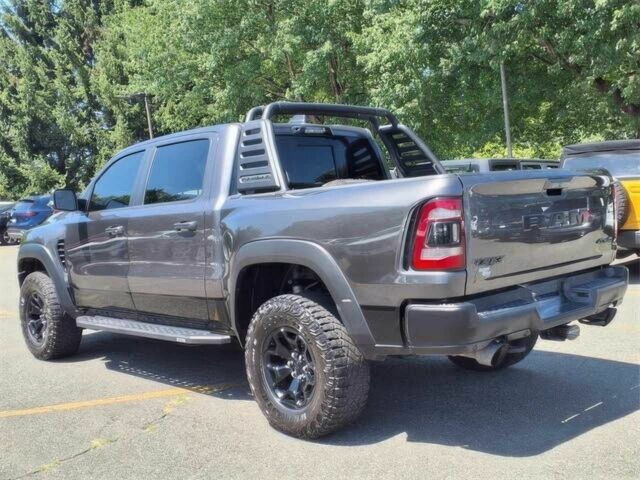 Ram 1500 2021 в Львове на Automoto.ua Серый Ram 1500, объемом двигателя 6.2 л и пробегом 13 тыс. км за 21000 $, фото 3 на Automoto.ua