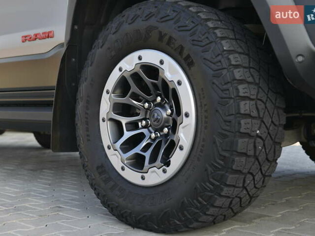 Серый Ram 1500, объемом двигателя 6.17 л и пробегом 26 тыс. км за 125000 $, фото 15 на Automoto.ua