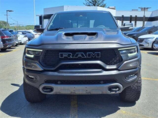 Ram 1500 2021 в Львове на Automoto.ua Серый Ram 1500, объемом двигателя 6.2 л и пробегом 13 тыс. км за 21000 $, фото 1 на Automoto.ua