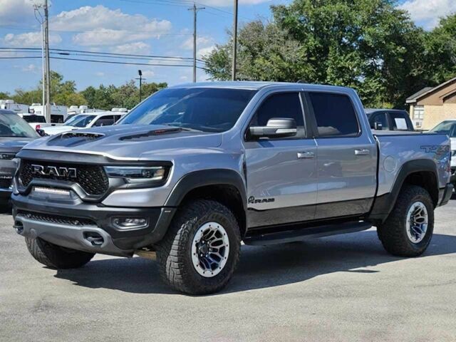 Серый Ram 1500, объемом двигателя 6.2 л и пробегом 23 тыс. км за 47000 $, фото 2 на Automoto.ua