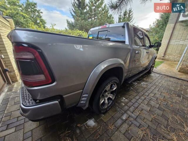 Серый Ram 1500, объемом двигателя 5.65 л и пробегом 19 тыс. км за 45000 $, фото 13 на Automoto.ua