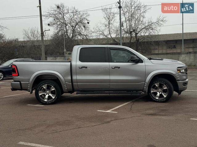Серый Ram 1500, объемом двигателя 5.65 л и пробегом 21 тыс. км за 43990 $, фото 4 на Automoto.ua