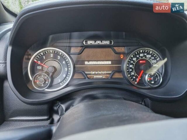 Серый Ram 1500, объемом двигателя 5.65 л и пробегом 19 тыс. км за 45000 $, фото 6 на Automoto.ua
