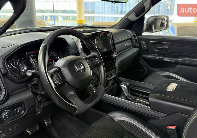 Серый Ram 1500, объемом двигателя 0 л и пробегом 12 тыс. км за 109900 $, фото 18 на Automoto.ua