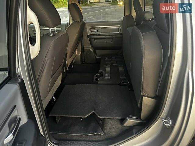 Сірий Ram 1500, об'ємом двигуна 0 л та пробігом 57 тис. км за 28500 $, фото 16 на Automoto.ua