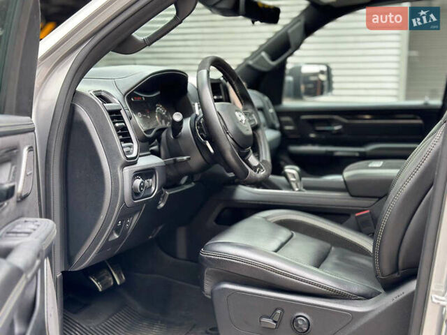 Сірий Ram 1500, об'ємом двигуна 0 л та пробігом 12 тис. км за 115000 $, фото 14 на Automoto.ua