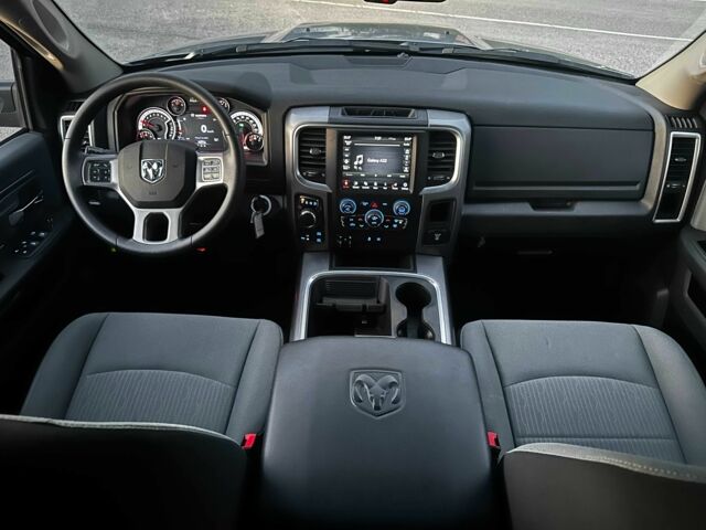 Серый Ram 1500, объемом двигателя 3.6 л и пробегом 57 тыс. км за 28500 $, фото 17 на Automoto.ua