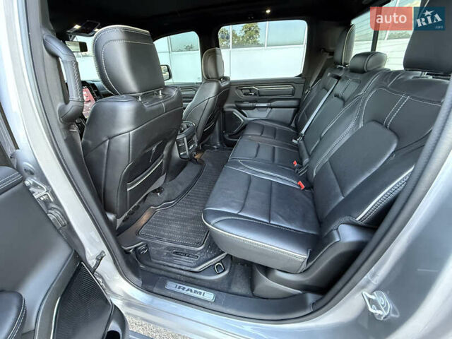 Сірий Ram 1500, об'ємом двигуна 5.65 л та пробігом 58 тис. км за 67000 $, фото 34 на Automoto.ua