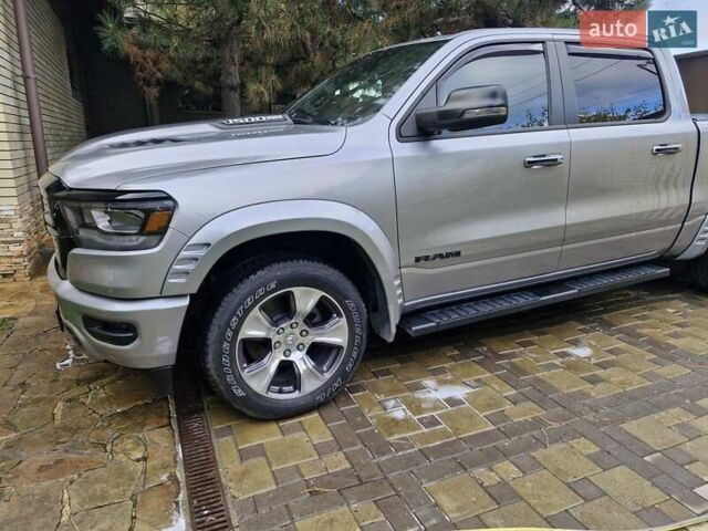 Серый Ram 1500, объемом двигателя 5.65 л и пробегом 19 тыс. км за 45000 $, фото 16 на Automoto.ua
