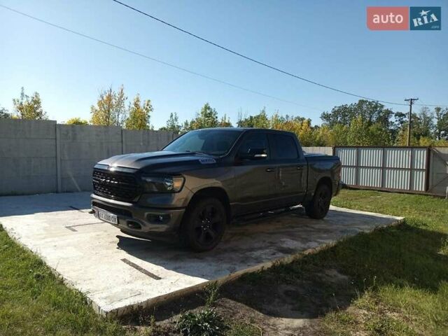 Серый Ram 1500, объемом двигателя 5.65 л и пробегом 86 тыс. км за 60000 $, фото 7 на Automoto.ua