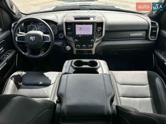 Серый Ram 1500, объемом двигателя 5.65 л и пробегом 21 тыс. км за 46990 $, фото 46 на Automoto.ua