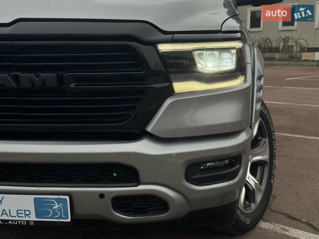 Серый Ram 1500, объемом двигателя 5.65 л и пробегом 21 тыс. км за 43990 $, фото 11 на Automoto.ua