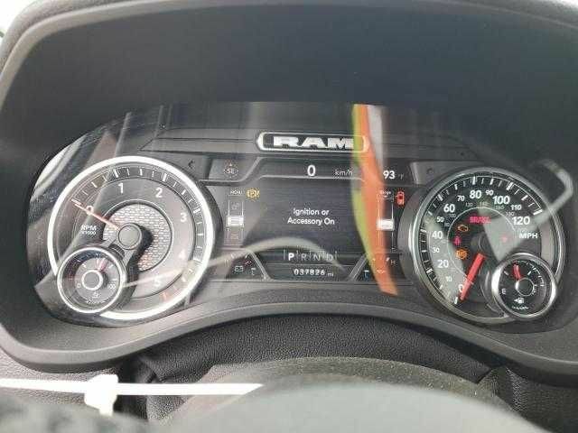 Серый Ram 1500, объемом двигателя 3 л и пробегом 37 тыс. км за 18000 $, фото 8 на Automoto.ua