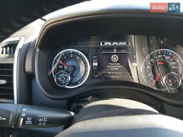 Серый Ram 1500, объемом двигателя 5.65 л и пробегом 86 тыс. км за 60000 $, фото 14 на Automoto.ua