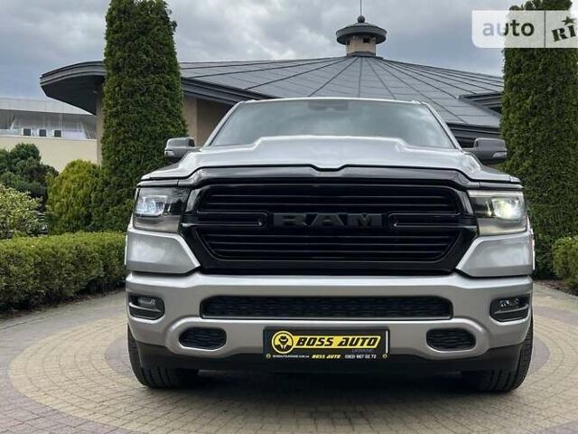 Сірий Ram 1500, об'ємом двигуна 5.65 л та пробігом 5 тис. км за 52999 $, фото 1 на Automoto.ua