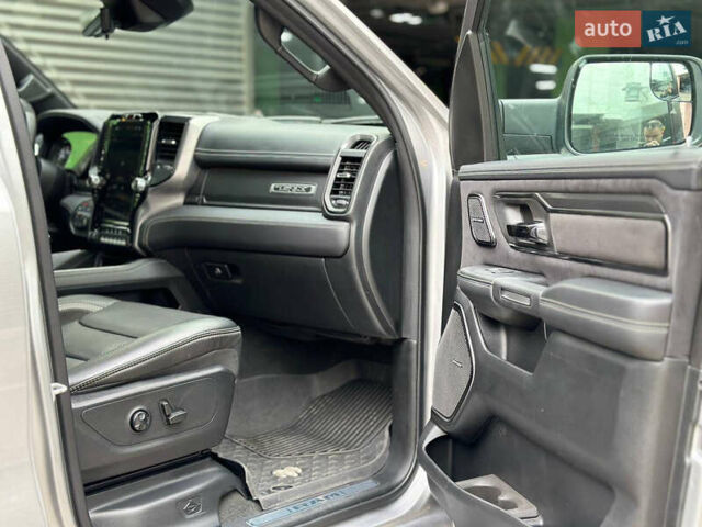 Сірий Ram 1500, об'ємом двигуна 0 л та пробігом 12 тис. км за 115000 $, фото 19 на Automoto.ua
