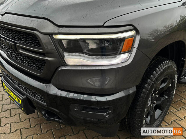 Сірий Ram 1500, об'ємом двигуна 5.7 л та пробігом 5 тис. км за 70000 $, фото 8 на Automoto.ua