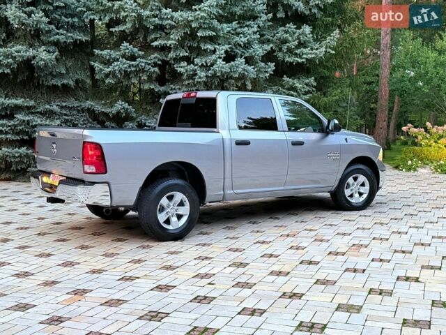 Серый Ram 1500, объемом двигателя 3.6 л и пробегом 15 тыс. км за 29900 $, фото 15 на Automoto.ua