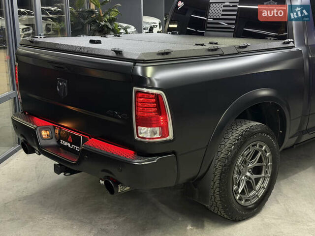 Синій Ram 1500, об'ємом двигуна 5.65 л та пробігом 53 тис. км за 36900 $, фото 11 на Automoto.ua