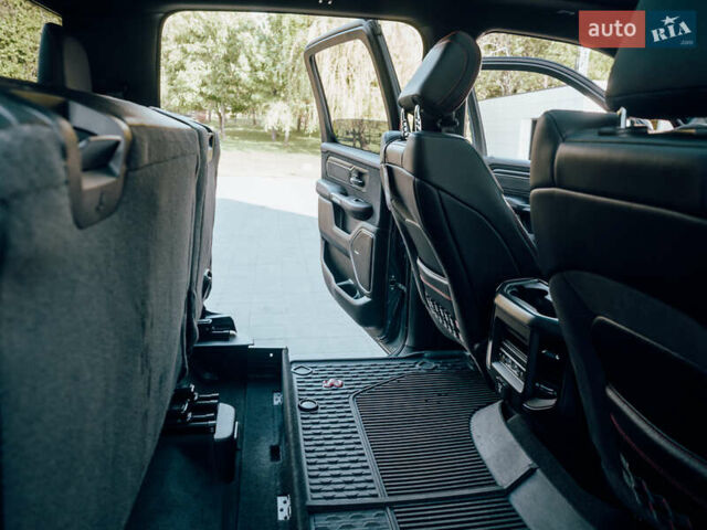 Синий Ram 1500, объемом двигателя 6.17 л и пробегом 41 тыс. км за 142000 $, фото 57 на Automoto.ua