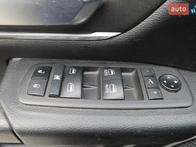 Зеленый Ram 1500, объемом двигателя 5.65 л и пробегом 86 тыс. км за 36700 $, фото 26 на Automoto.ua