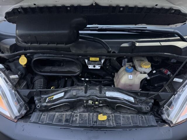 Білий Ram 3500, об'ємом двигуна 3.6 л та пробігом 15 тис. км за 26350 $, фото 23 на Automoto.ua