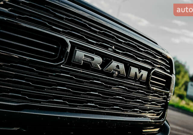 Чорний Ram 3500, об'ємом двигуна 6.7 л та пробігом 36 тис. км за 115000 $, фото 22 на Automoto.ua