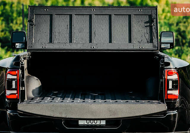 Чорний Ram 3500, об'ємом двигуна 6.7 л та пробігом 36 тис. км за 115000 $, фото 37 на Automoto.ua
