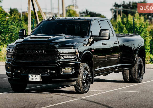 Чорний Ram 3500, об'ємом двигуна 6.7 л та пробігом 36 тис. км за 115000 $, фото 1 на Automoto.ua