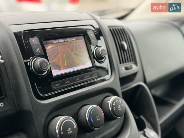 Белый Ram Promaster, объемом двигателя 3.6 л и пробегом 80 тыс. км за 32500 $, фото 24 на Automoto.ua