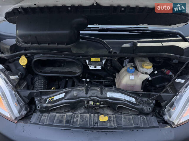 Білий Ram Promaster, об'ємом двигуна 3.6 л та пробігом 15 тис. км за 26350 $, фото 46 на Automoto.ua