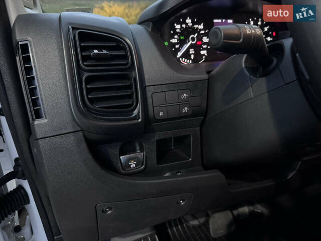 Білий Ram Promaster, об'ємом двигуна 3.6 л та пробігом 15 тис. км за 26350 $, фото 39 на Automoto.ua
