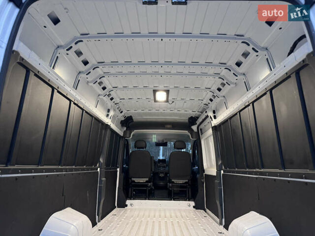 Білий Ram Promaster, об'ємом двигуна 3.6 л та пробігом 15 тис. км за 26350 $, фото 18 на Automoto.ua
