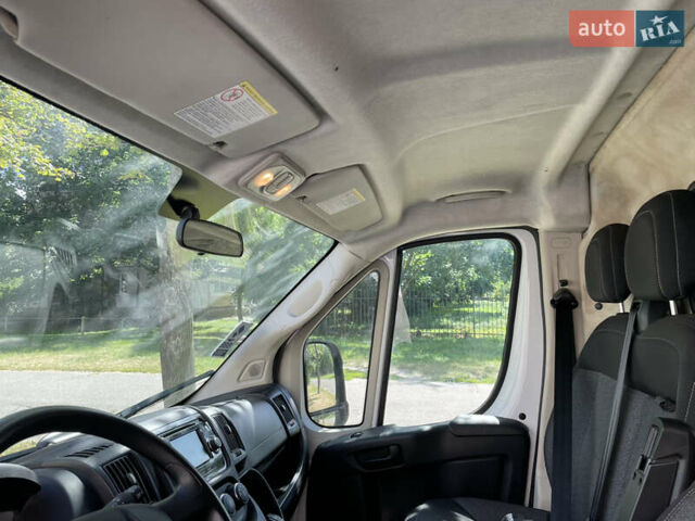 Білий Ram Promaster, об'ємом двигуна 3.6 л та пробігом 54 тис. км за 19300 $, фото 22 на Automoto.ua
