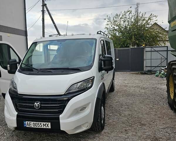 Белый Ram Promaster, объемом двигателя 3.7 л и пробегом 28 тыс. км за 27000 $, фото 2 на Automoto.ua