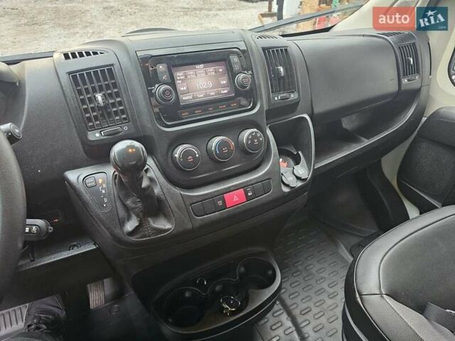 Белый Ram Promaster, объемом двигателя 3.7 л и пробегом 28 тыс. км за 27000 $, фото 17 на Automoto.ua