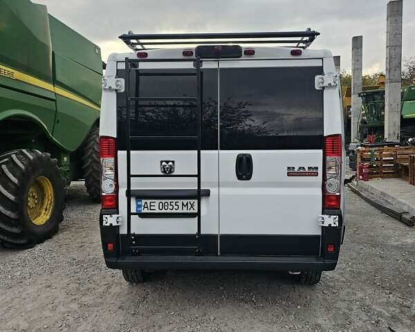Белый Ram Promaster, объемом двигателя 3.7 л и пробегом 28 тыс. км за 27000 $, фото 6 на Automoto.ua