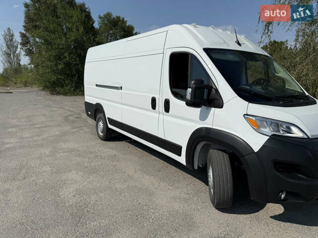 Белый Ram Promaster, объемом двигателя 0 л и пробегом 15 тыс. км за 24500 $, фото 2 на Automoto.ua