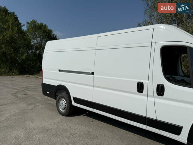 Белый Ram Promaster, объемом двигателя 0 л и пробегом 15 тыс. км за 24500 $, фото 3 на Automoto.ua