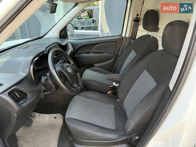 Белый Ram Promaster City, объемом двигателя 2.36 л и пробегом 1 тыс. км за 12300 $, фото 3 на Automoto.ua