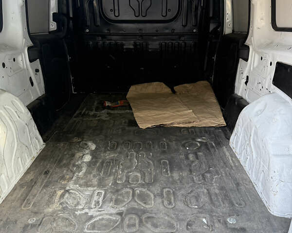 Белый Ram Promaster City, объемом двигателя 2.36 л и пробегом 1 тыс. км за 12300 $, фото 8 на Automoto.ua