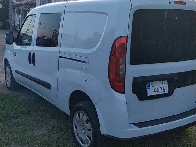 Белый Ram Promaster City, объемом двигателя 0.24 л и пробегом 82 тыс. км за 14200 $, фото 3 на Automoto.ua