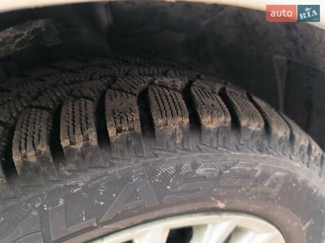 Белый Ram Promaster City, объемом двигателя 2.36 л и пробегом 260 тыс. км за 12200 $, фото 12 на Automoto.ua