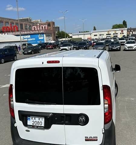 Білий Ram Promaster City, об'ємом двигуна 2.36 л та пробігом 144 тис. км за 13500 $, фото 13 на Automoto.ua
